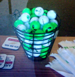 space-alien-head golf balls